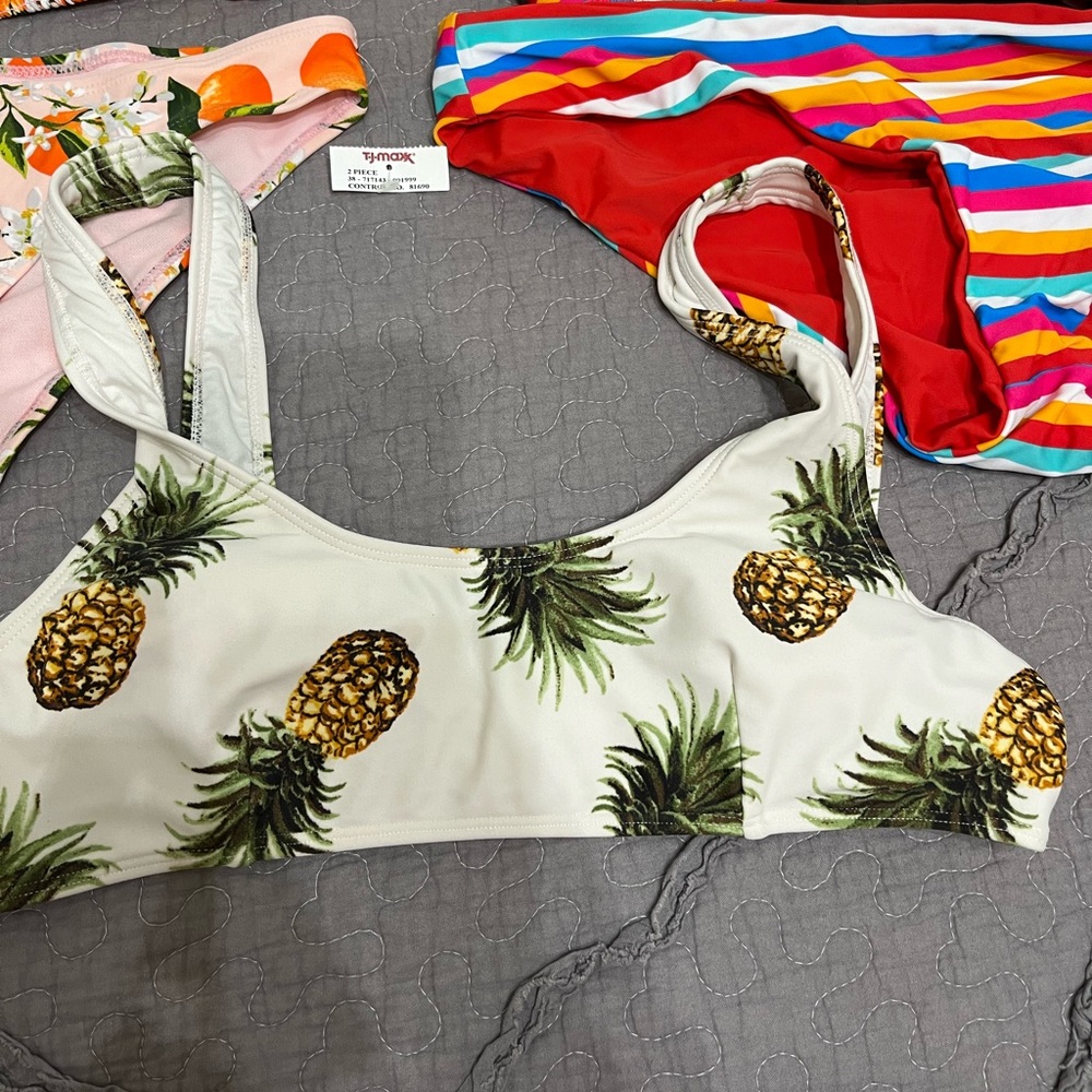 Pineapple bikini top